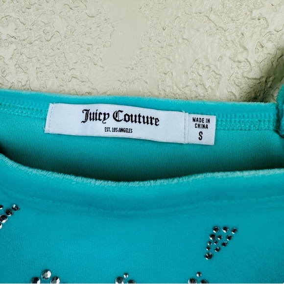 Juicy Couture Women's Urban Outfitters Exclusive Velour Crop Top - Picture 7 of 10